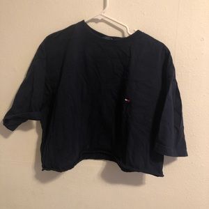 Cropped Tommy Hilfigure Shirt